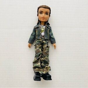 Bratz Wild Life Safari Dylan doll